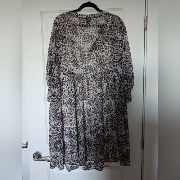 Leopard chiffon button front shirt dress - Picture 3 of 5